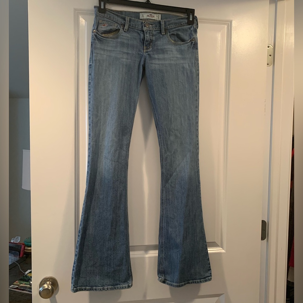 Hollister Jeans; bootcut; Size 3 long - 26W / 35L; PERFECT condition